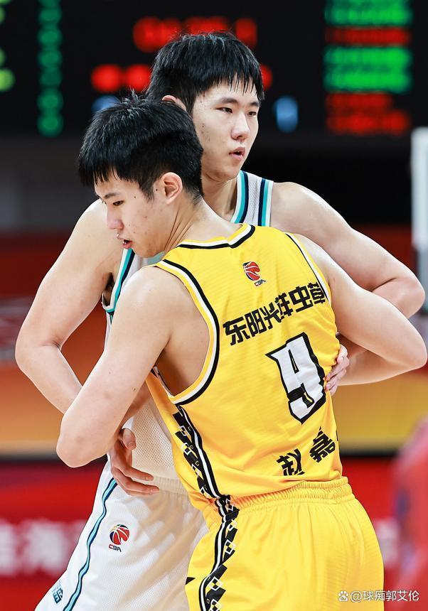 包含赛地聚焦——葡超冲刺阶段热度飙升；广厦男篮强势反弹；媒体盛赞；医务组通报恢复的词条-九游娱乐app