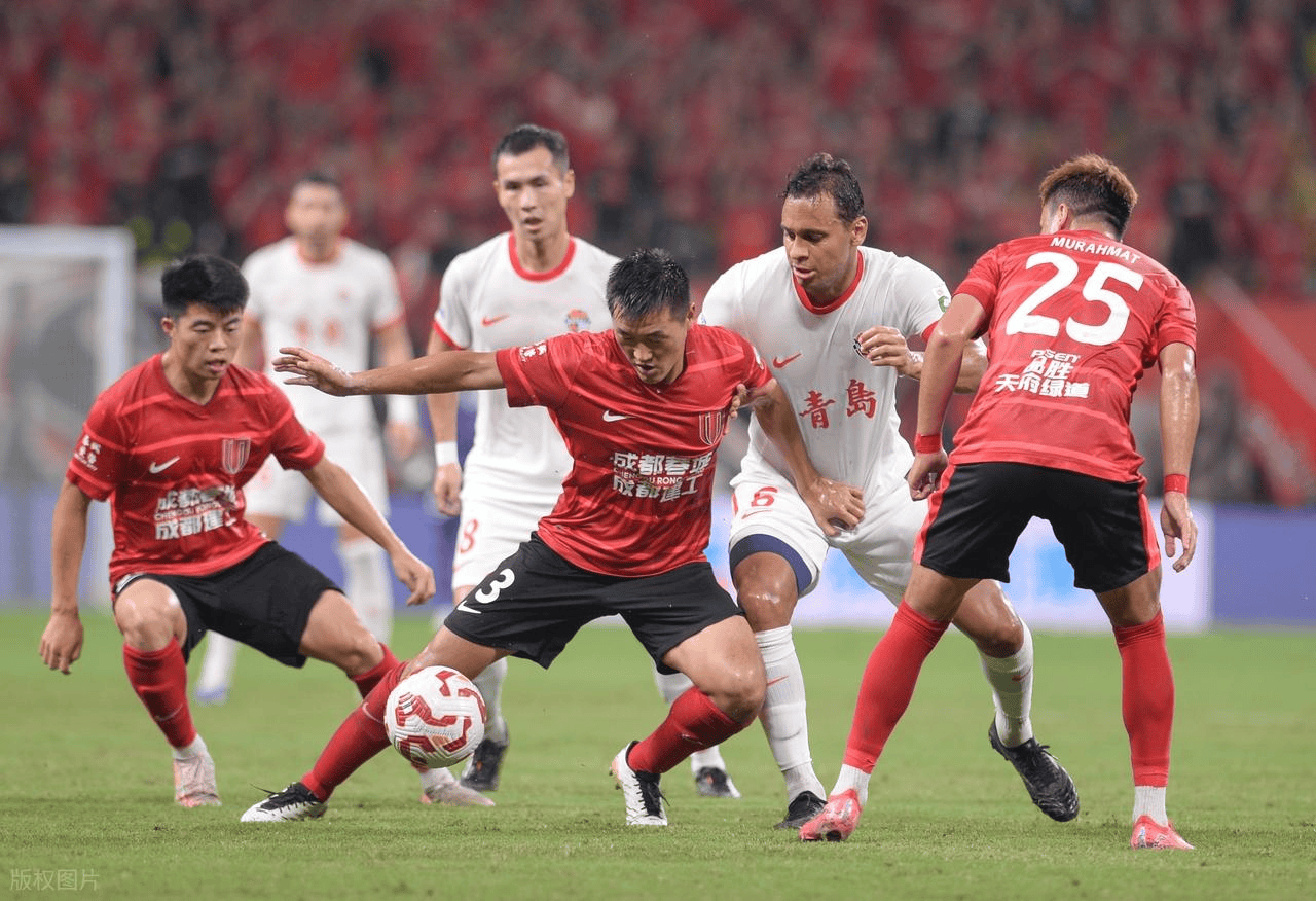 包含今晚突围战来临，成都蓉城围绕法国杯官宣签约，话题不断，球探报告显示潜力的词条-九游下载